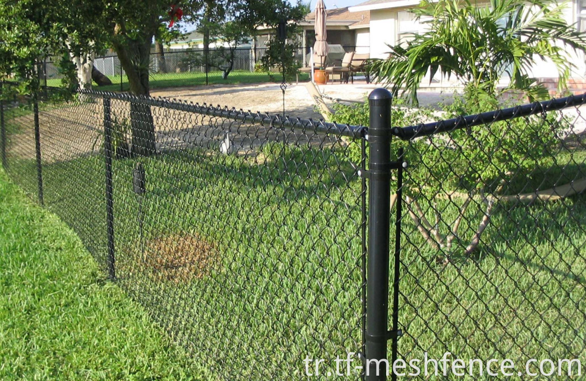 chain link fence 